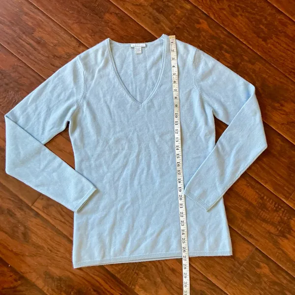 Elegant CASHMERE top 🌷 Size M - Image 5