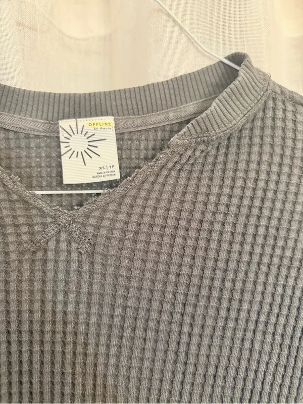 OFFLINE By Aerie Wow! Waffle Notch Neck Long Sleeve T-Shirt Smoked Gray XS - Image 5