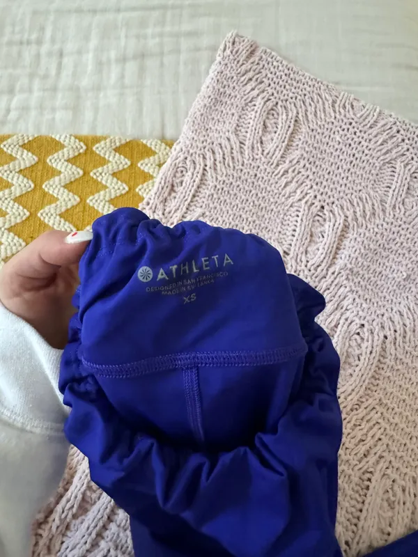 Athleta Purple Leggings - Image 4