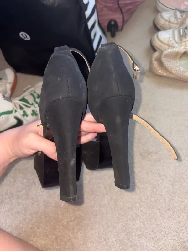 Black Suede T - Image 4