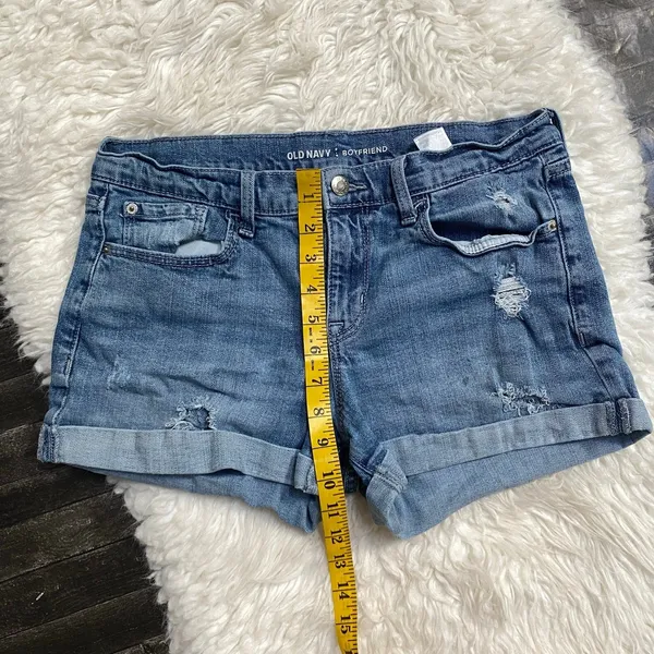Old Navy Medium Wash Distressed Boyfriend Denim Jean Shorts Casual Normcore - Image 4