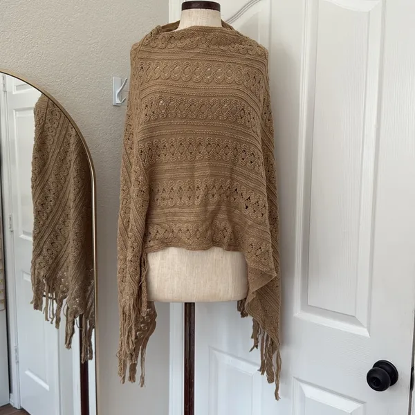 Cableknit fringe poncho Tan Size L - Image 2