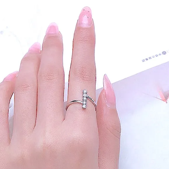 Women's Bezel Set Simulated Diamond Platinum Plated S925 Rhodium Ring, Size 5‎ - Image 12