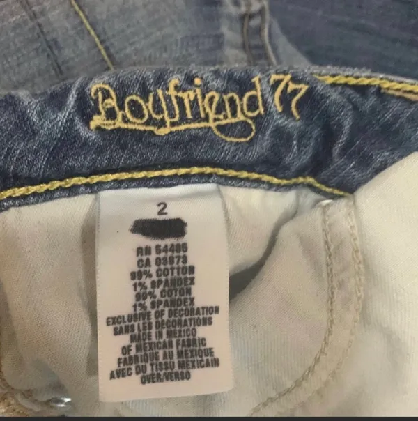 Vintage  Boyfriend 77 Jeans Size 2 - Image 3