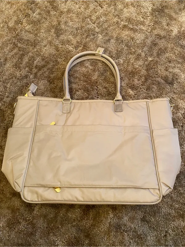 Samantha Brown Neutral Beige Taupe Tote with Gold Hardware Accents - Image 3