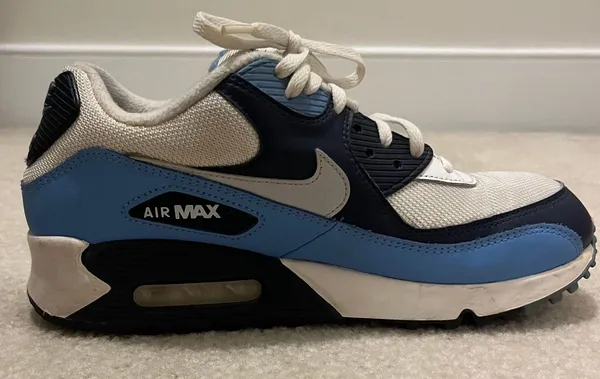 Nike Air Max Shoes - Image 2