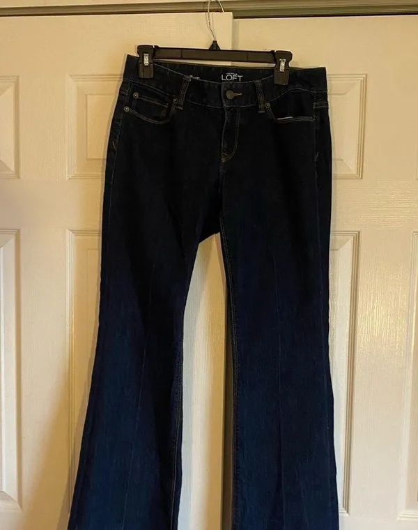 Ann Taylor loft 6 or 28 dark wash curvy flare mid rise low rise jeans - Image 2