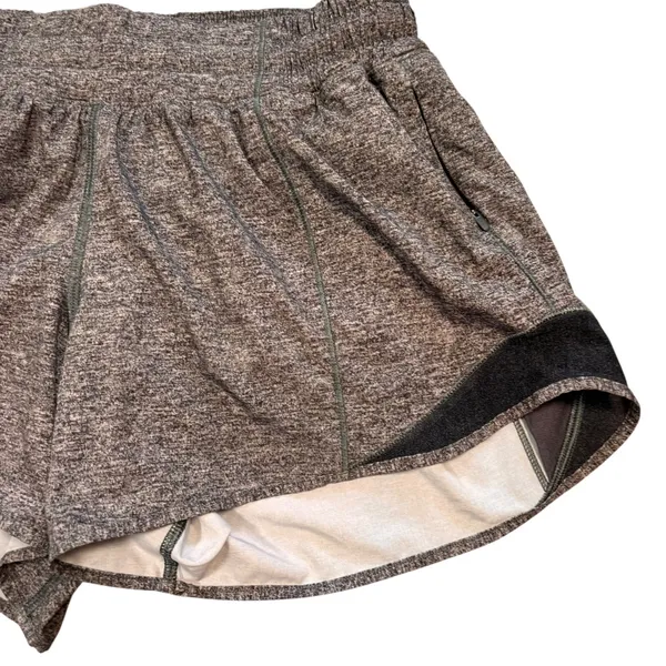 Lululemon Tracker Short V 4" Heathered Grey Running Shorts Womens 6 Tall - Image 3
