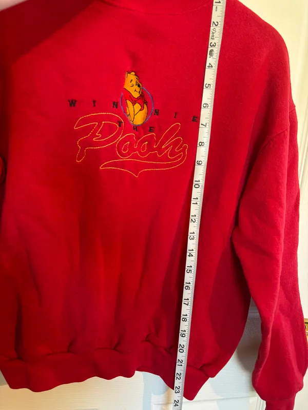 Disney VINTAGE | Winnie the Pooh Embroidered Vintage 90s Red Sweatshirt Medium - Image 4