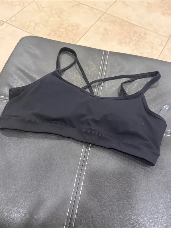 Vuori Black Strappy Wireless Sports Bra xl - Image 2