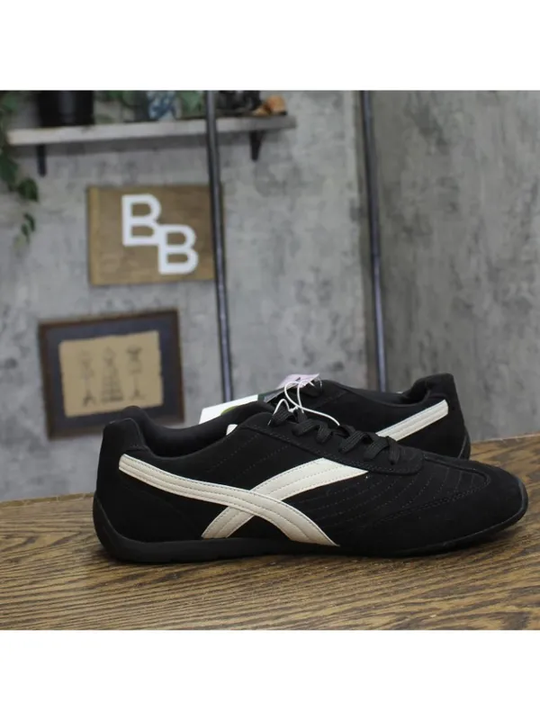NWT Wild Fable Womens Chandler Jogger Sneakers Low Top Lace Black / White 11M - Image 7
