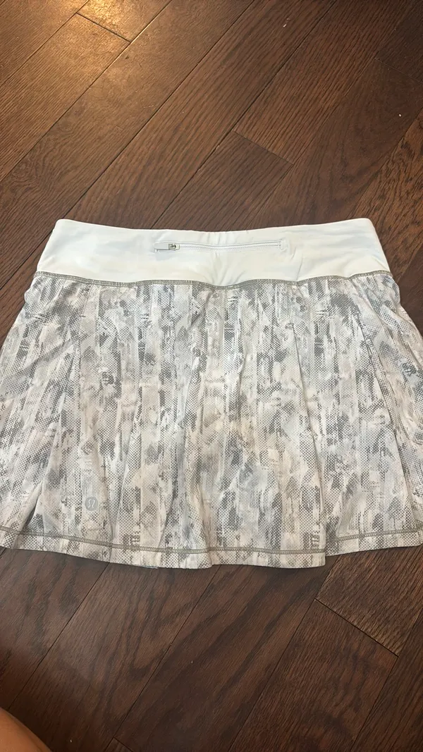 Lululemon Skirt - Image 2