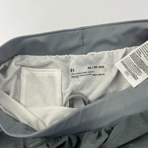Under Armour‎ Heatgear Fly By 2.0 Running Shorts Womens XS Gray Mesh Sweat Wicks - Image 8