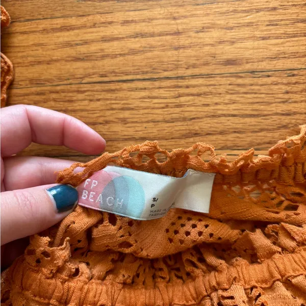 Free People Beach off the shoulder top - Image 2