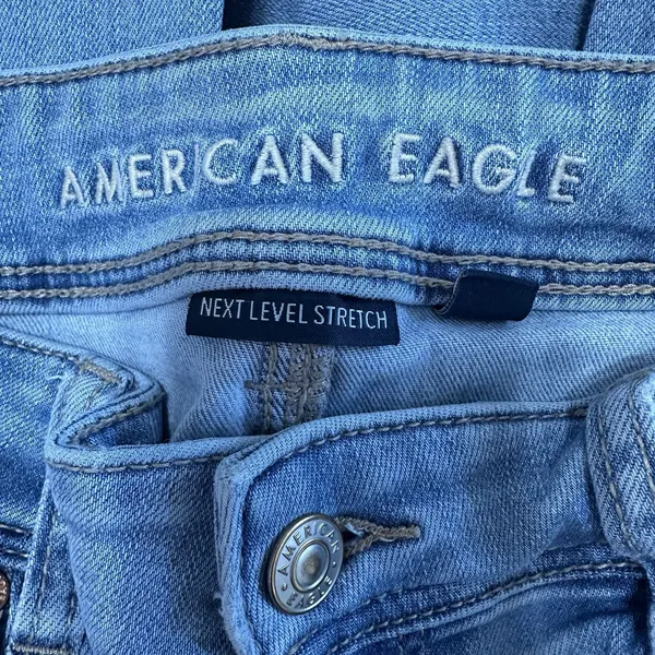American Eagle Kick Boot Flare‎ Stretch Jeans Womens 8Short Light Wash Fray Hem - Image 6