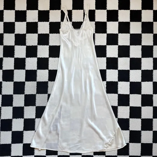 Vintage Victoria’s Secret White Satin Maxi Slip Gown S - Image 2