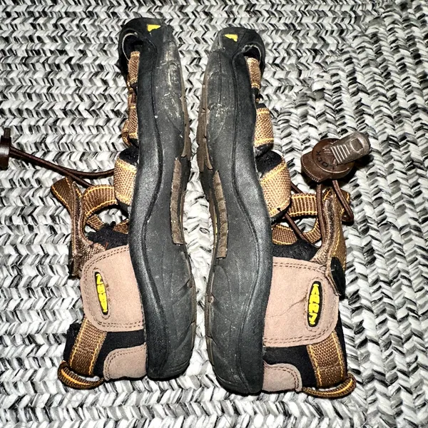 Keen Sandals Womens 9 Brown Strap Trail Water Slip Resistant Bungee Tie - Image 7