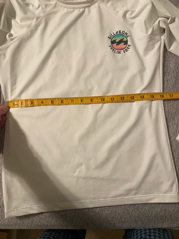 Billabong White Rash Guard - Image 4