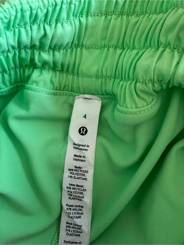 Lululemon Hotty Hot High-Rise Skirt *Long Scream Green Light Size 4 - Image 7