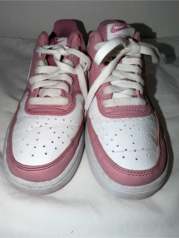 Nike Women's Pink and White Low-Top Sneakers - Image 2