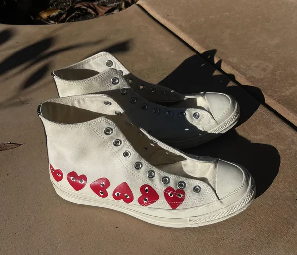 Converse Women’s Size 10 Pre loved men’s Chuck 70 High Top Comme des Garcons Play Multi Heart 9 - Image 2