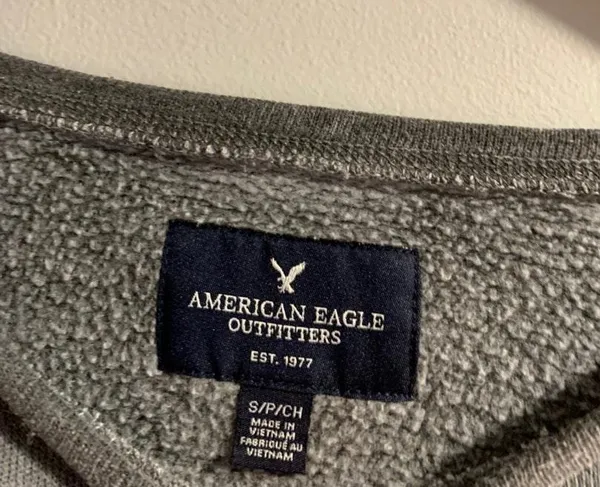 American Eagle Cropped Sweatshirt - Image 2