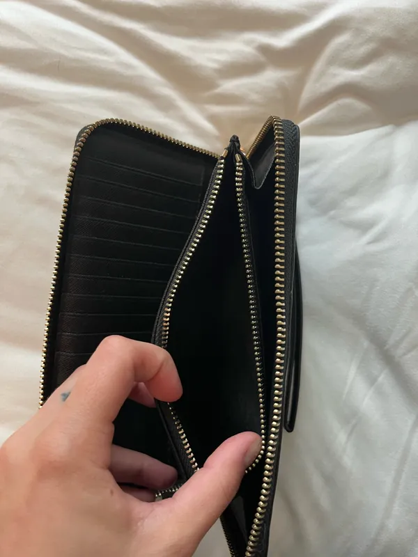 Tory Burch Wallet Leather - Image 4