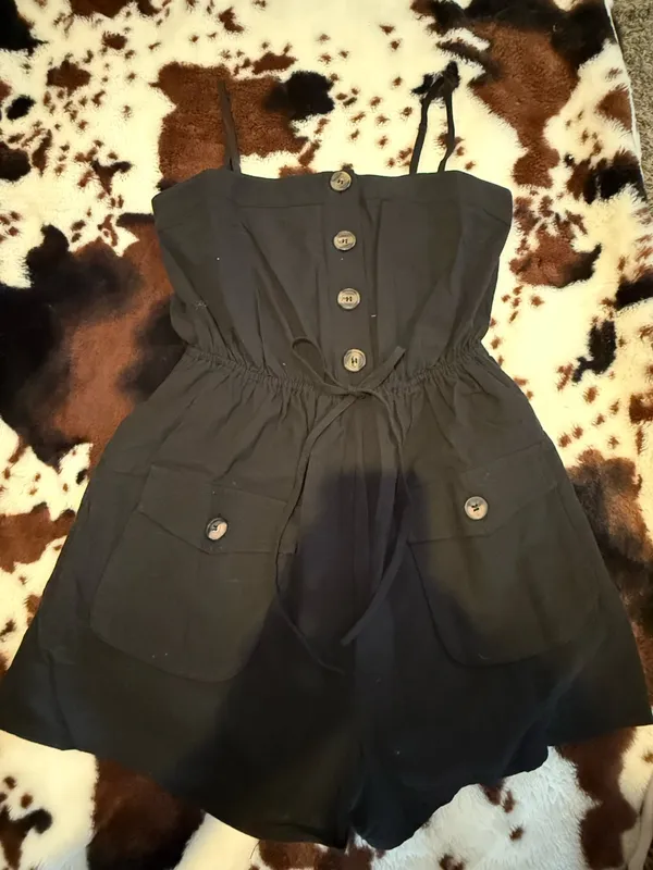 Like lush romper  - Image 2