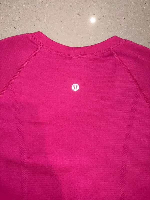 Lululemon Swiftly Tech - Image 4