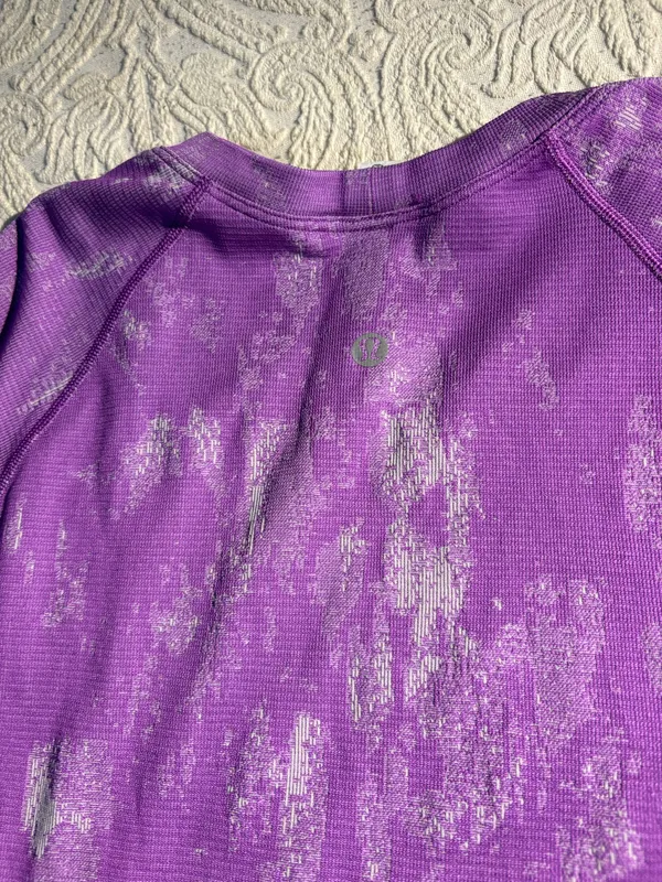 Lululemon Swiftly Short Sleeve Tech - Image 3