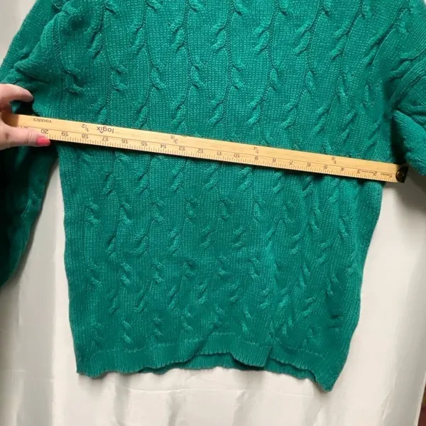 Vintage ☘️American Weekend green size M Ramie cotton sweater. Hong Kong - Image 8
