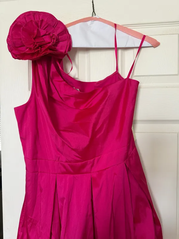 Eliza J NWT Size 14 Women's Asymmetric Rosette One-Shoulder Gown - Image 6