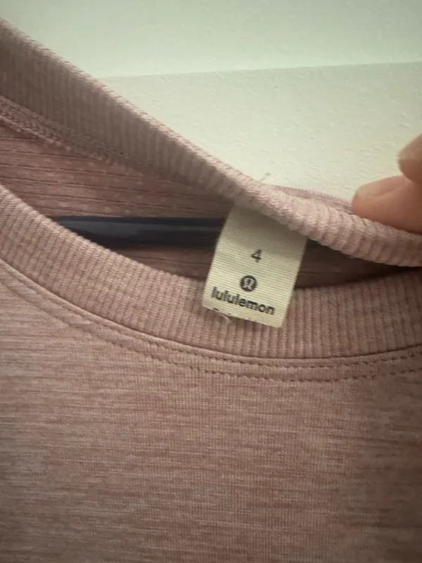 Lululemon Swiftly Tech Short Sleeve - Image 3