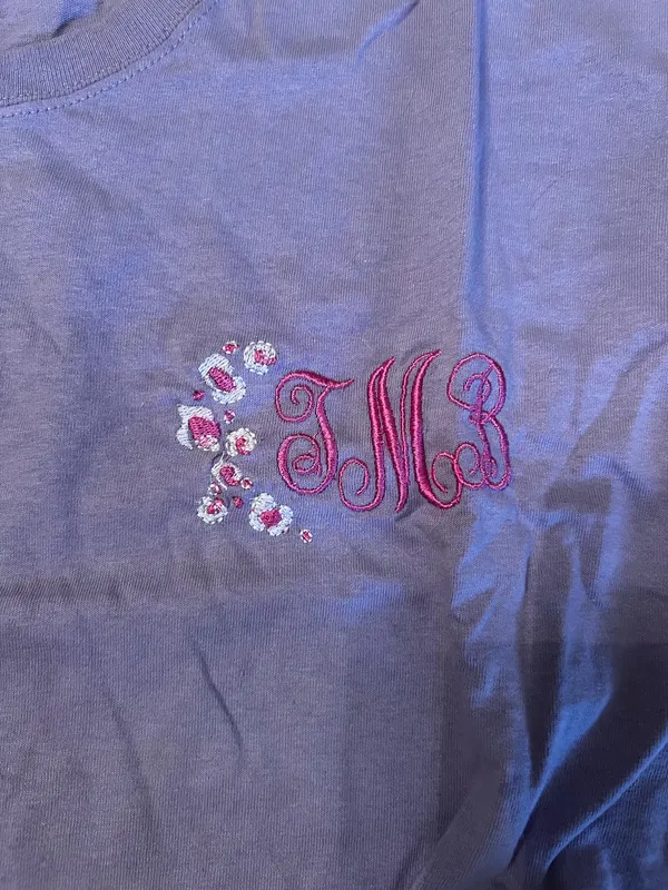 Women’s tmb monogram cheetah t-shirt. Size large - Image 2