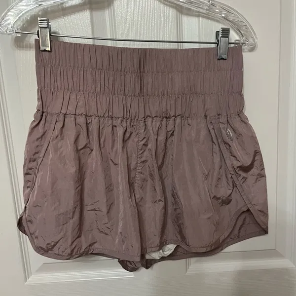 Free People Movement The‎ Way Home Shorts in Moonlight Mauve size medium - Image 4
