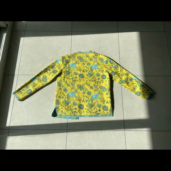Reversible Super Lightweight Quilted Jacket Size M - Image 9
