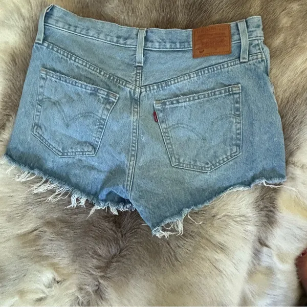 Levi's Blue High-Waisted Jean Shorts - Image 6