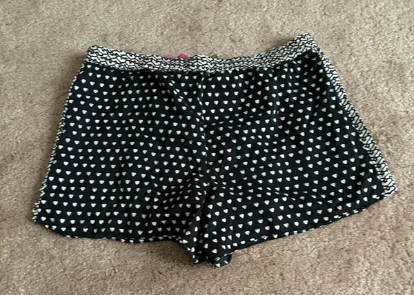 Rare Roller Rabbit x Lele Sadoughi Black Heart Polo Pajamas - Image 12