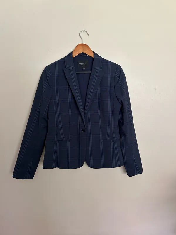 Banana Republic Blazer  - Image 4