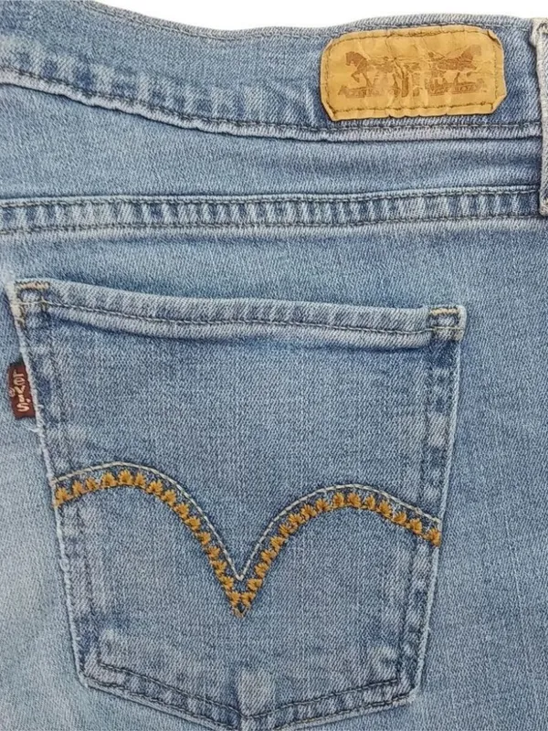 Levis 505 8 31 Medium Wash Jeans Shorts - Image 4