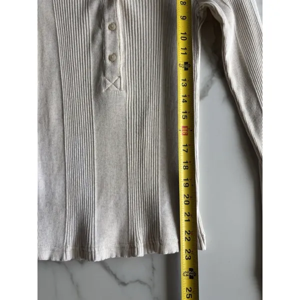 Aerie Cream Ribbed Henley Top Long Sleeve Button Front Fitted Thermal Size M - Image 5