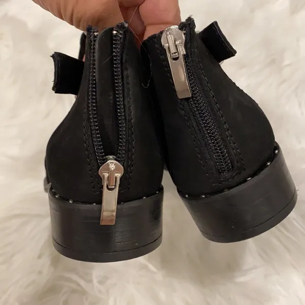 Steven by Steve Madden Cirsi Black Ankle Bootie - Image 8