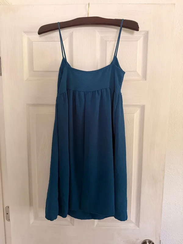 Twist Front Blue Summer Mini Dress - Image 2