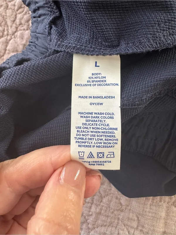 Outdoor Voices Women's RecTrek Short in Navy NWT - Image 10