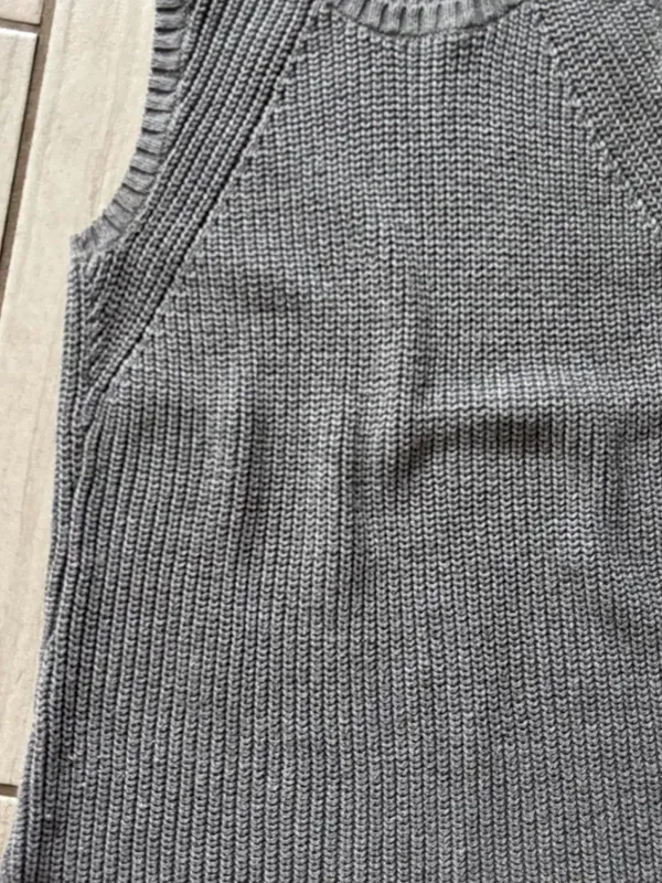 eight eight eight Sleeveless Knit Tank Sweater - Gray - Image 3