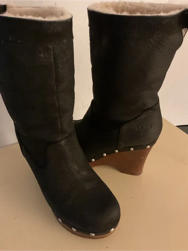 UGG women black leather platform clog Carnegie boots US 8 - Image 11