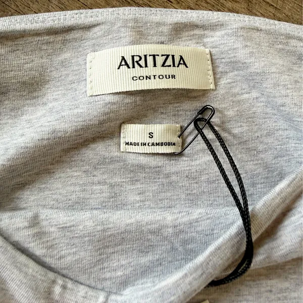 Aritzia Square Neck Bodysuit Contour - Image 3