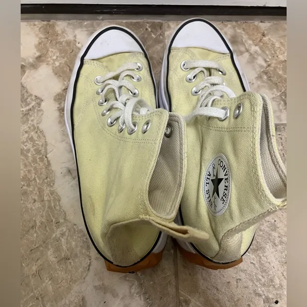 Converse Lemon Drop Women's Run Star Hike High Top Sneakers Sz 8 |A02132C - Image 2