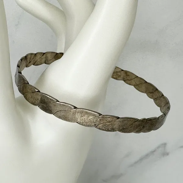 Vintage Mexico Flat Braided Bangle Bracelet Silver Tone ✨ - Image 8