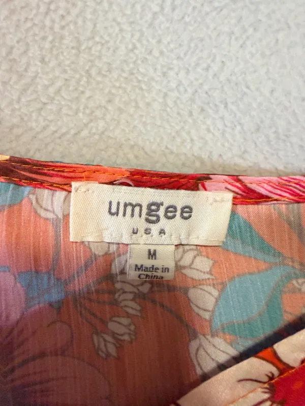 Umgee Loose Fit Floral Ruffle Button-Front Blouse - Image 4